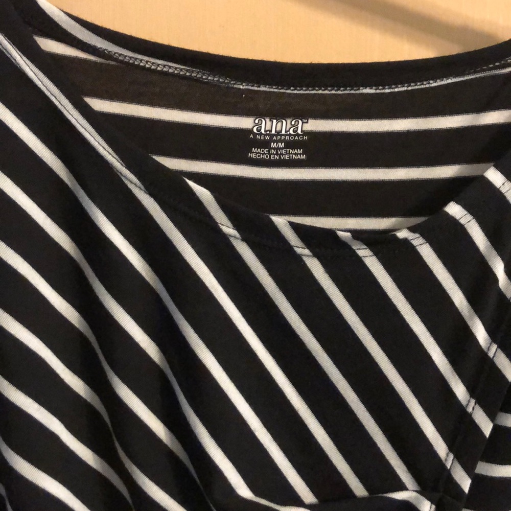 Shirt - Picture 3 of 4